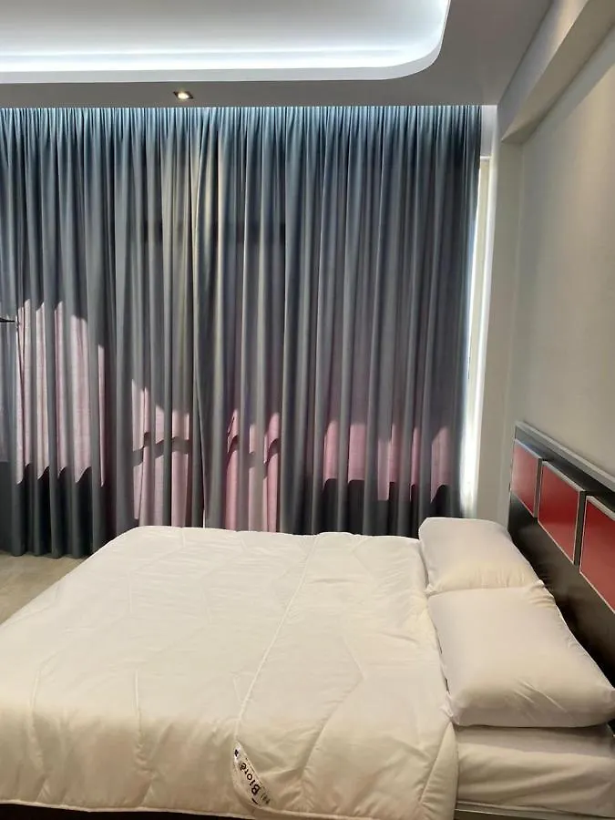 Hotel Floger World Vlorë