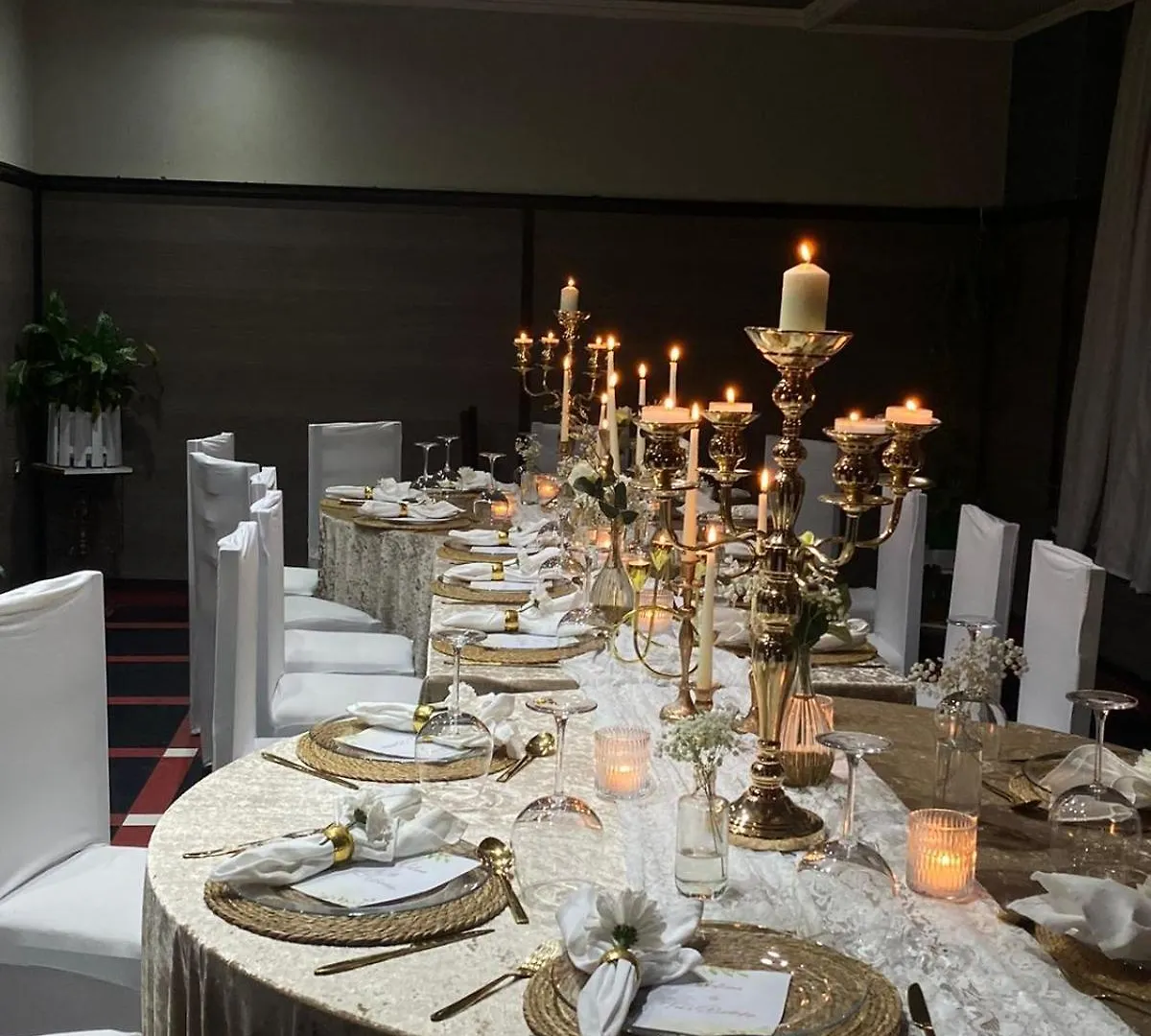 Hotel Floger World Vlorë