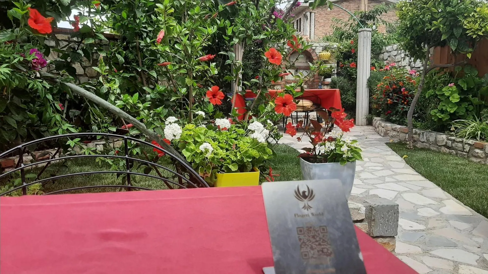 Hotel Floger World Vlorë Albánie